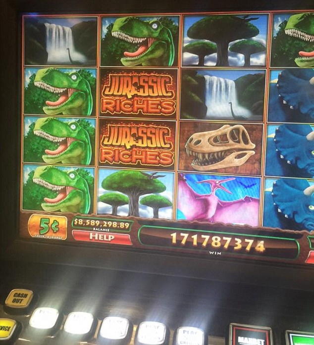 790% Partido en un casino en Casino com